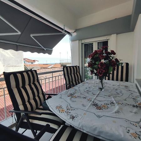 ניאה אירקליה Seaside Apartments מראה חיצוני תמונה