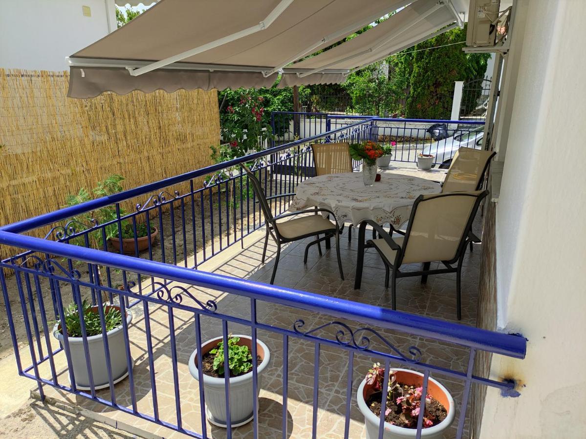 ניאה אירקליה Seaside Apartments מראה חיצוני תמונה