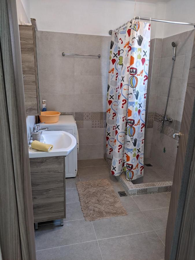 ניאה אירקליה Seaside Apartments מראה חיצוני תמונה